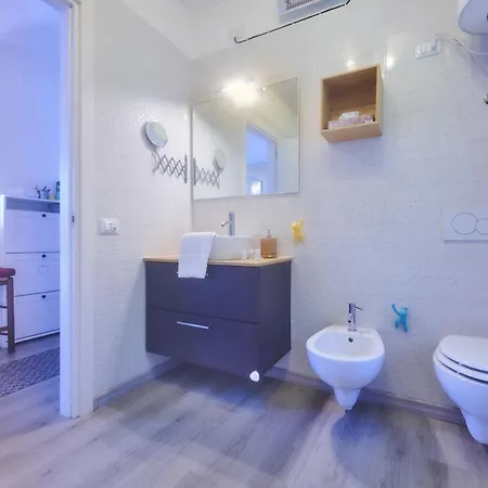 Nicola Flat Appartement Lierna